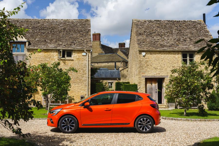  Renault Clio 2019 года  (UK) (фото 22 из 40)